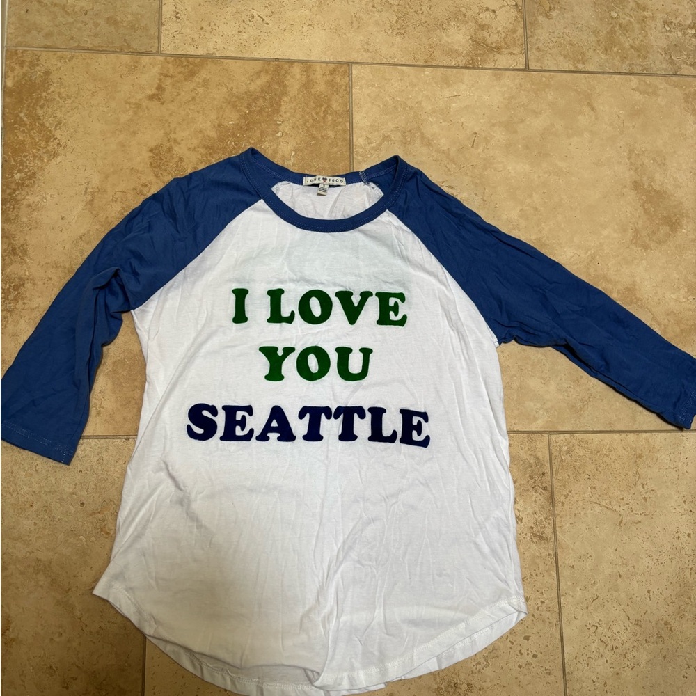 NWOT Seattle Seahawks 3/4 length tee